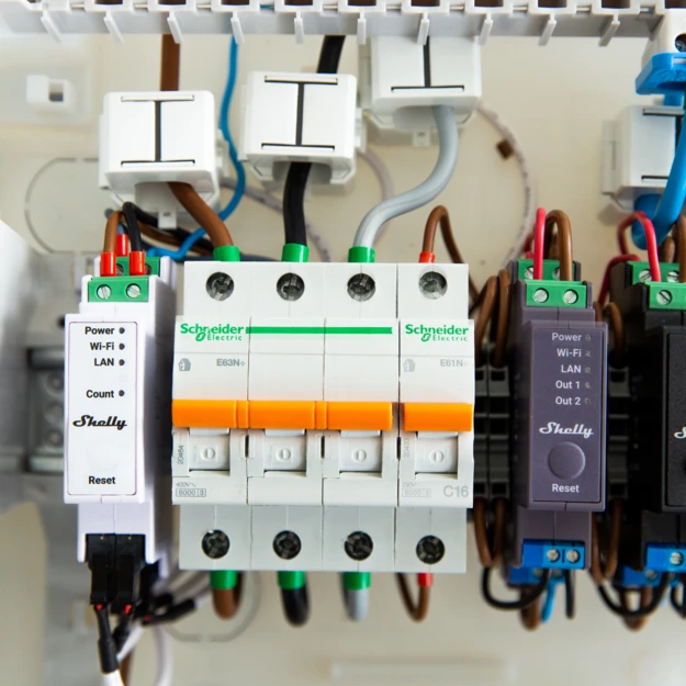 Shelly Pro3EM DIN Mountable 3 Phase Energy Meter Next Generation